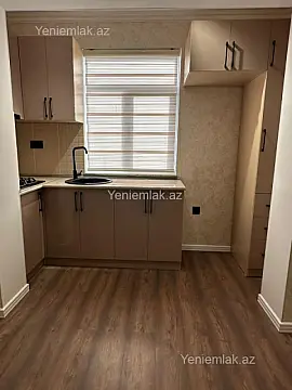 Satılır 2 otaqlı köhnə tikili 55 m²