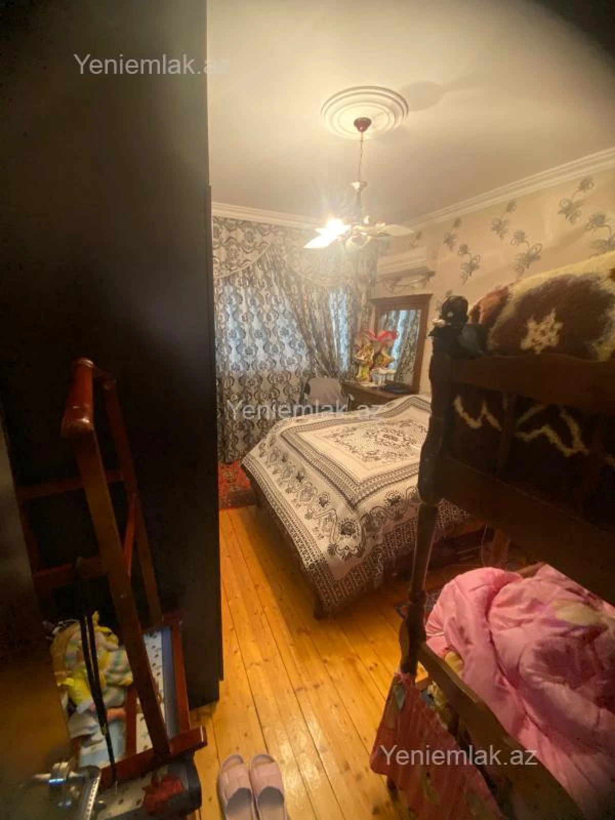 Satılır 5 otaqlı köhnə tikili 110 m²