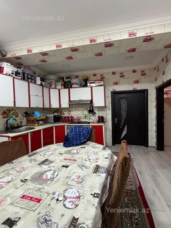 Satılır 3 otaqlı yeni tikili 72 m²