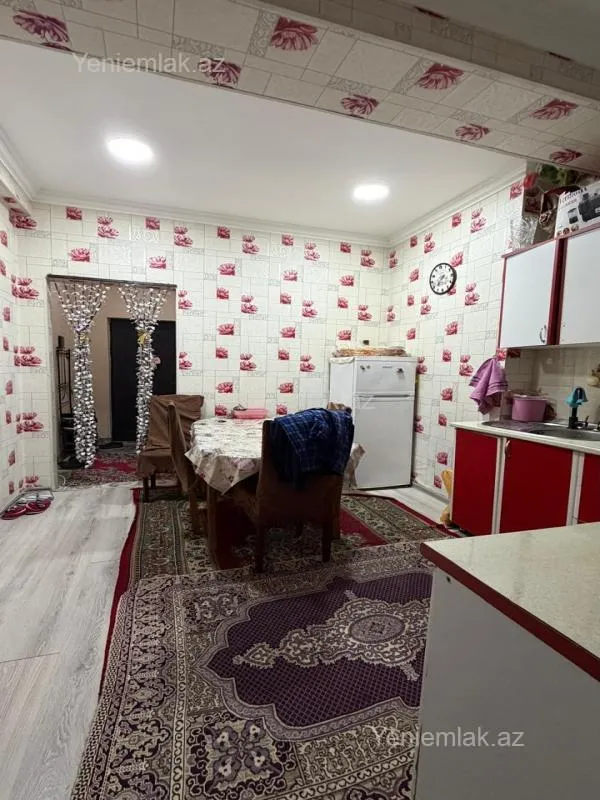Satılır 3 otaqlı yeni tikili 72 m²