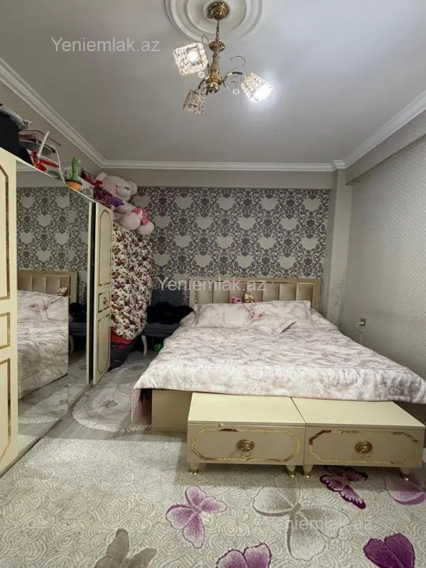 Satılır 3 otaqlı yeni tikili 72 m²