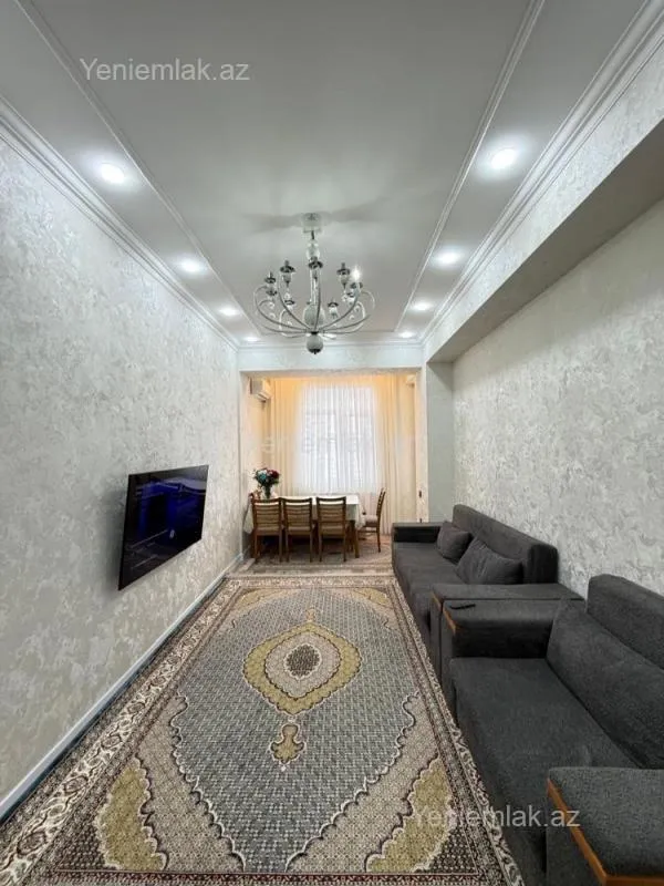 Satılır 2 otaqlı yeni tikili 60 m²