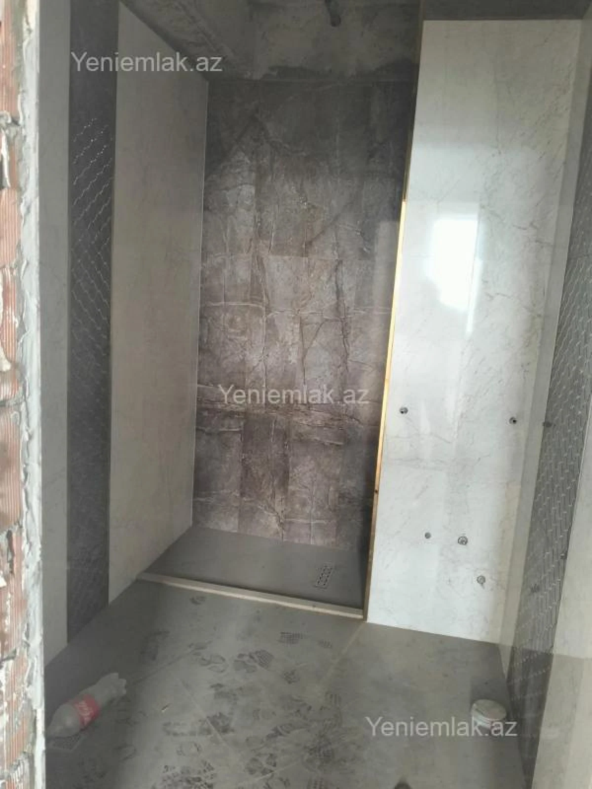 Satılır 2 otaqlı yeni tikili 130 m²