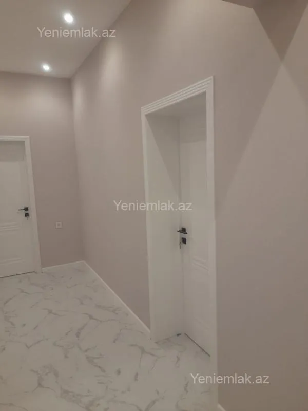 Satılır 3 otaqlı yeni tikili 81 m²