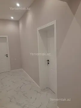 Satılır 3 otaqlı yeni tikili 81 m²