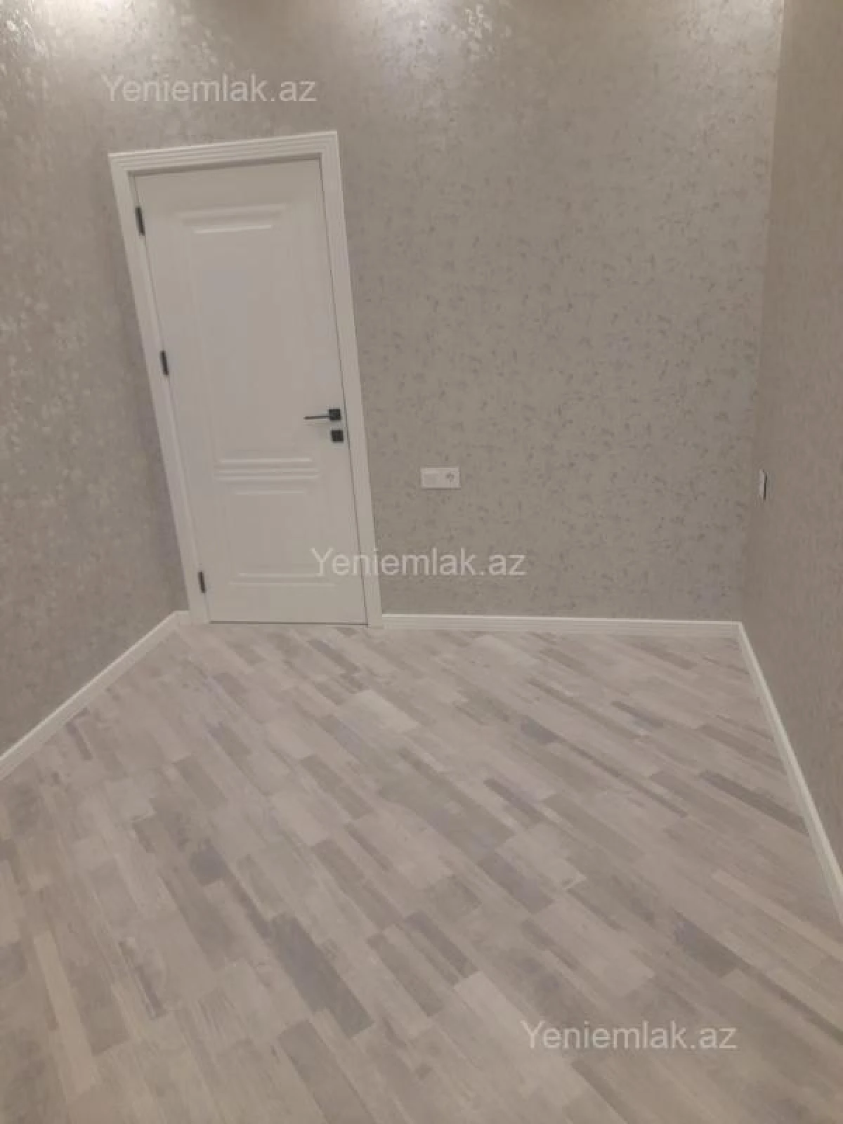 Satılır 3 otaqlı yeni tikili 81 m²