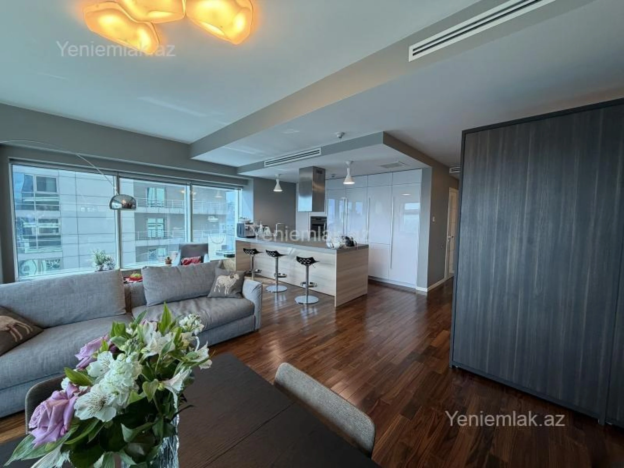 Satılır 2 otaqlı yeni tikili 115 m²