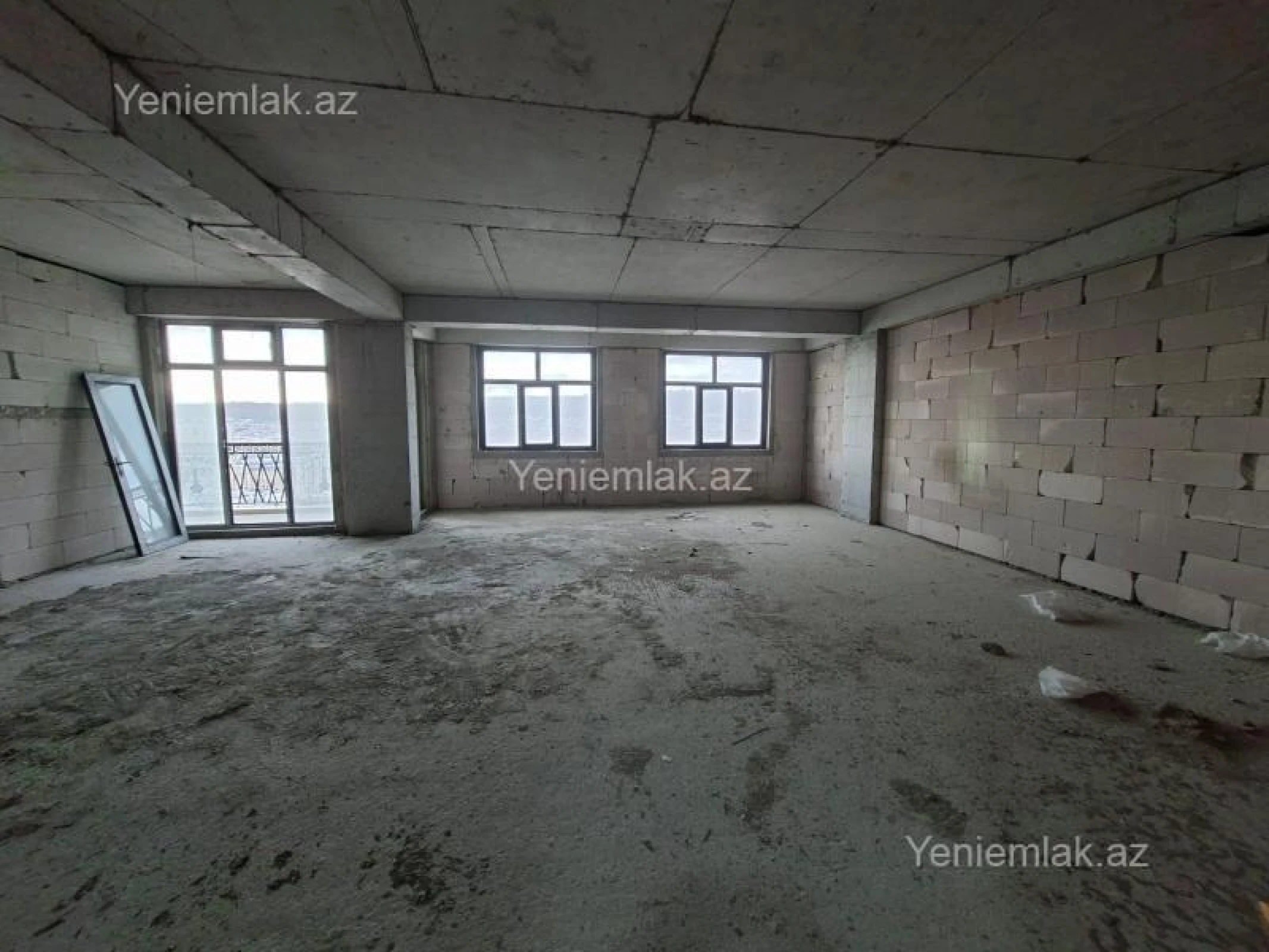 Satılır 2 otaqlı yeni tikili 95 m²