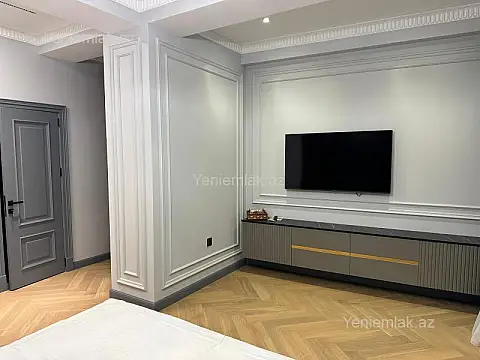 Satılır 2 otaqlı yeni tikili 101 m²