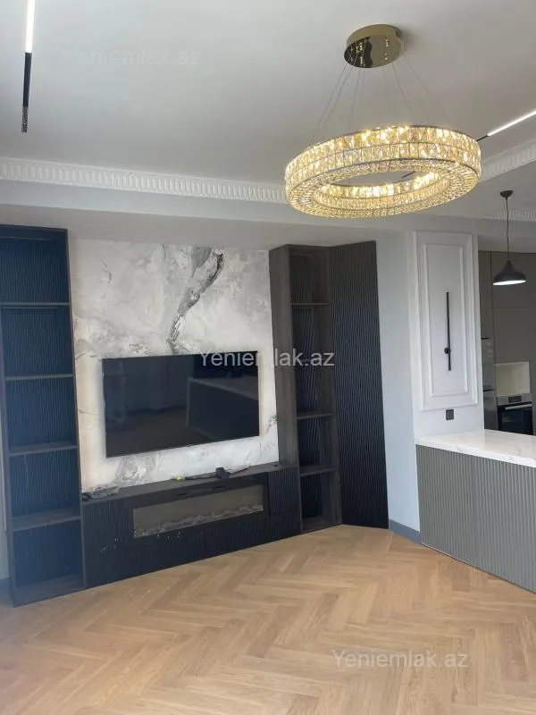 Satılır 2 otaqlı yeni tikili 101 m²