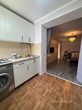 Satılır 2 otaqlı köhnə tikili 42 m²