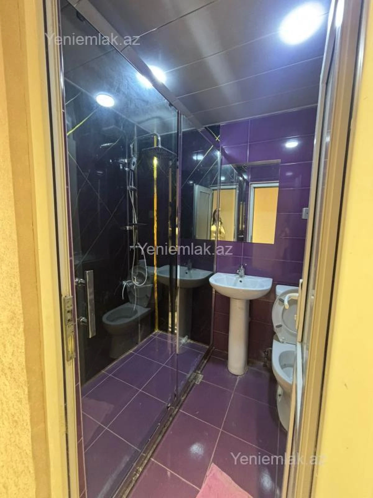 Satılır 2 otaqlı köhnə tikili 42 m²