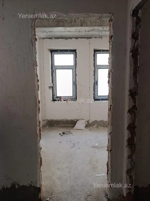 Satılır 4 otaqlı yeni tikili 125 m²