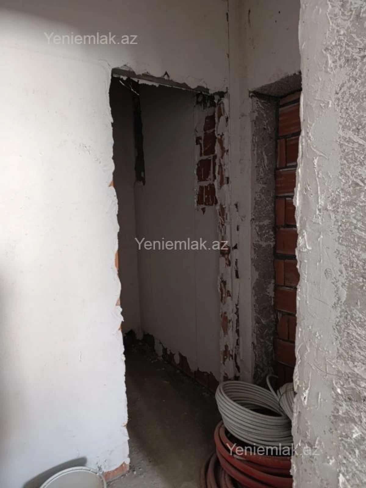 Satılır 4 otaqlı yeni tikili 125 m²