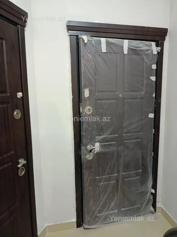 Satılır 4 otaqlı yeni tikili 125 m²