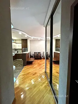 Satılır 3 otaqlı yeni tikili 85 m²