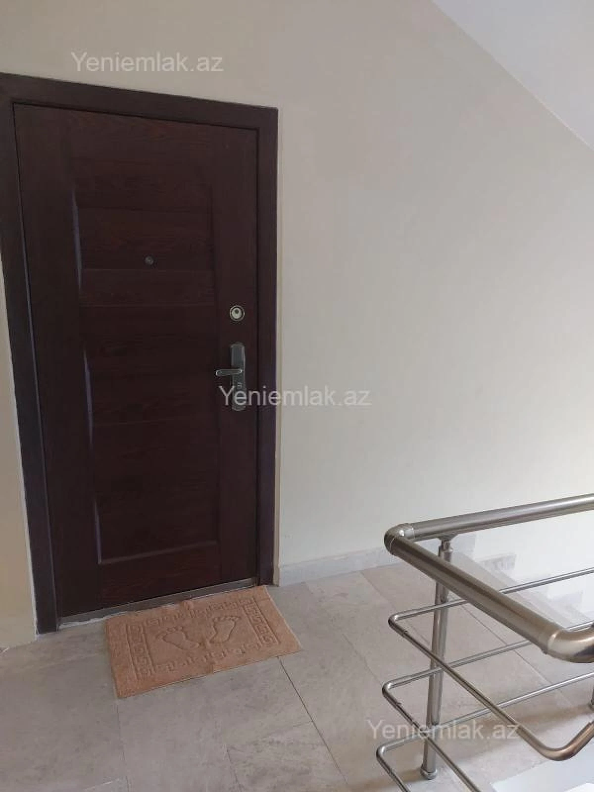 Satılır 16 otaqlı obyekt 650 m²