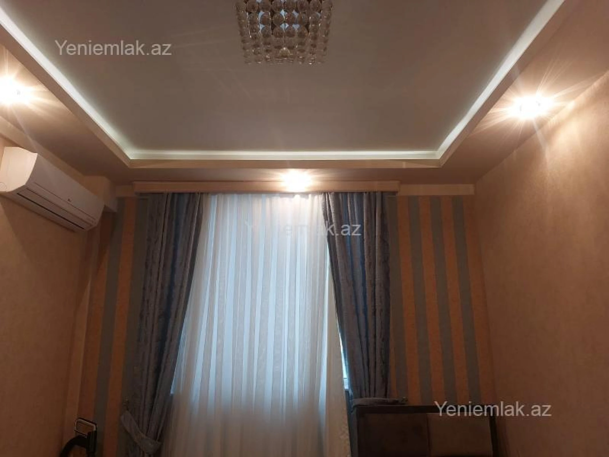 Satılır 16 otaqlı obyekt 650 m²