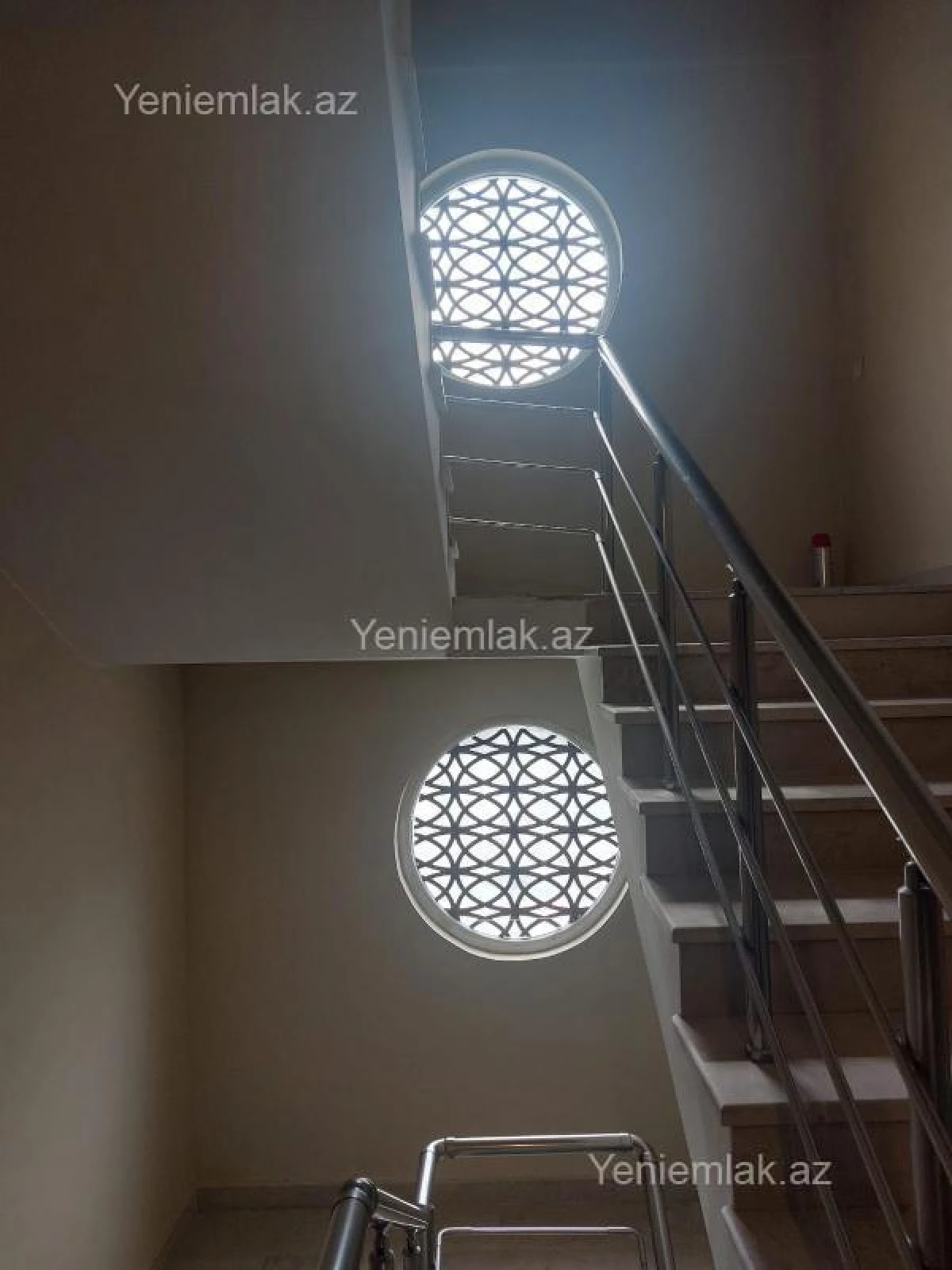 Satılır 16 otaqlı obyekt 650 m²