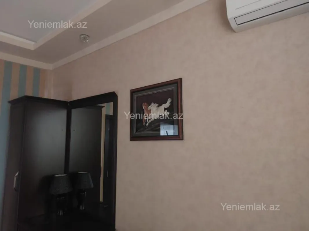 Satılır 16 otaqlı obyekt 650 m²