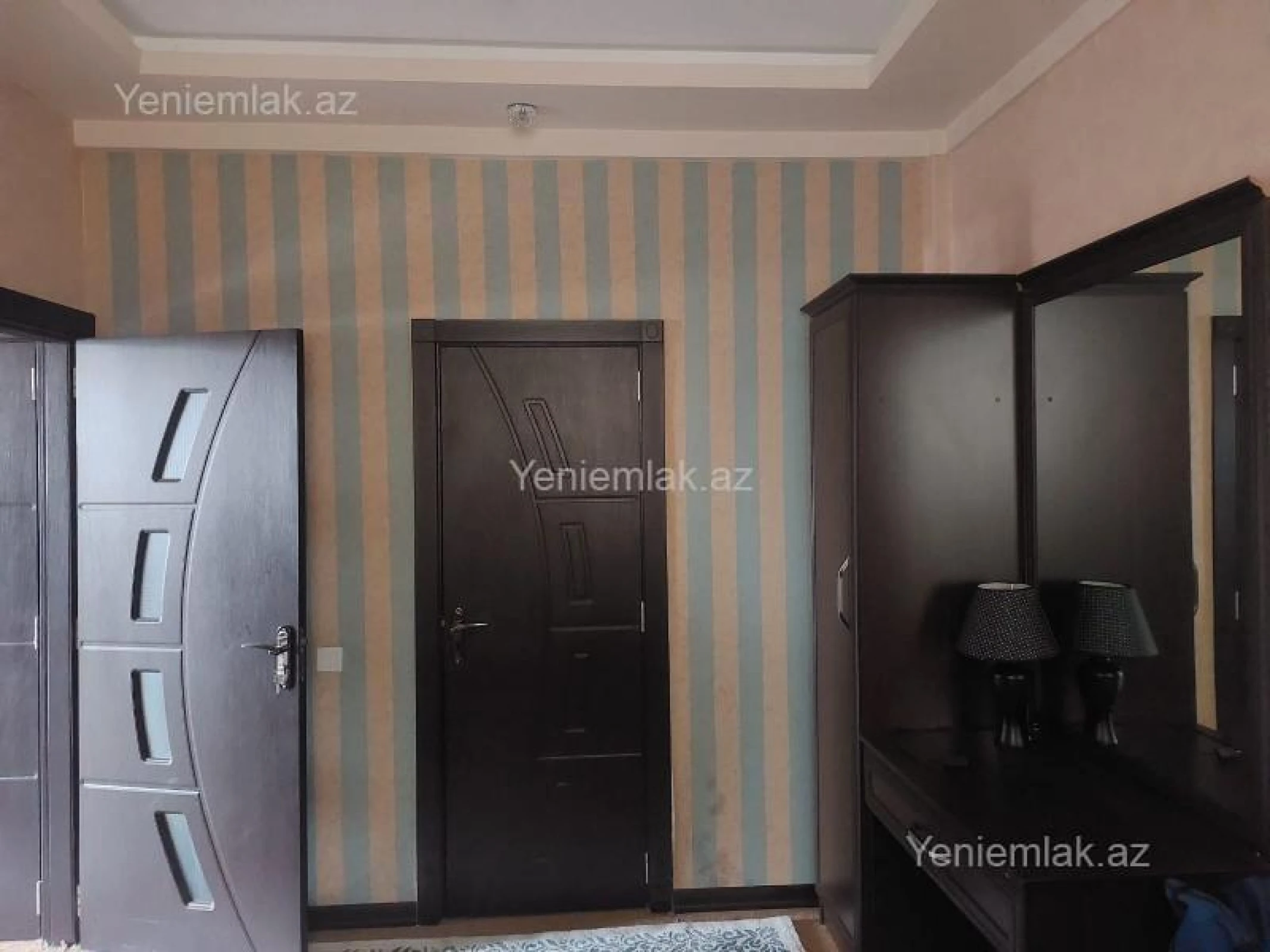 Satılır 16 otaqlı obyekt 650 m²
