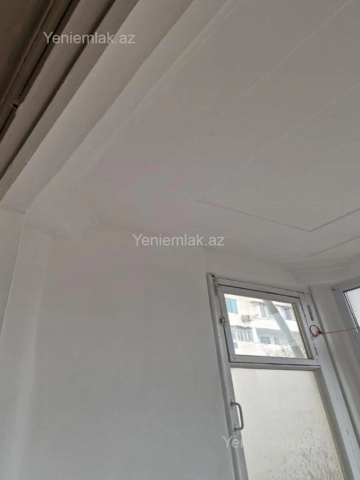 Satılır 1 otaqlı köhnə tikili 45 m²