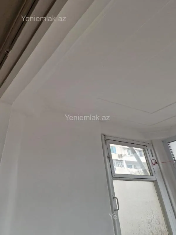 Satılır 1 otaqlı köhnə tikili 45 m²