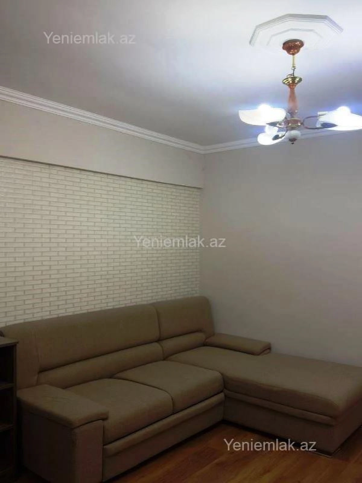 Satılır 1 otaqlı köhnə tikili 36 m²
