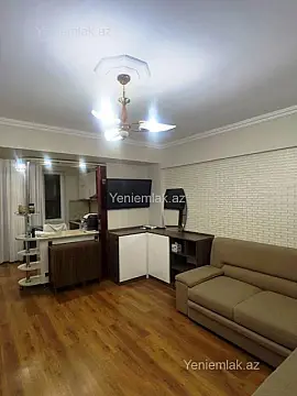 Satılır 1 otaqlı köhnə tikili 36 m²