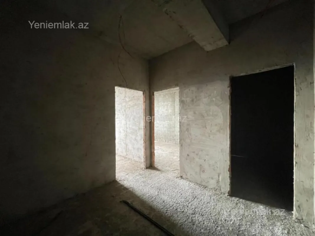 Satılır 2 otaqlı yeni tikili 82 m²