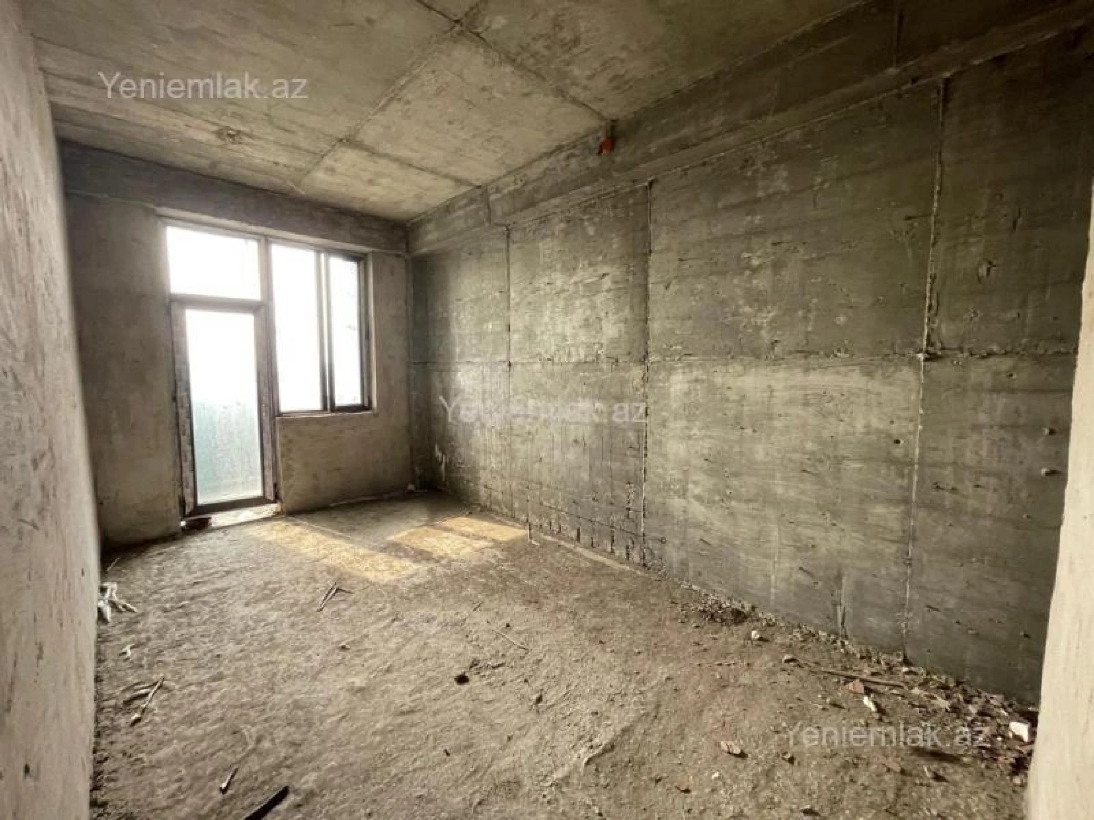 Satılır 2 otaqlı yeni tikili 82 m²