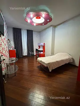 Satılır 4 otaqlı yeni tikili 190 m²