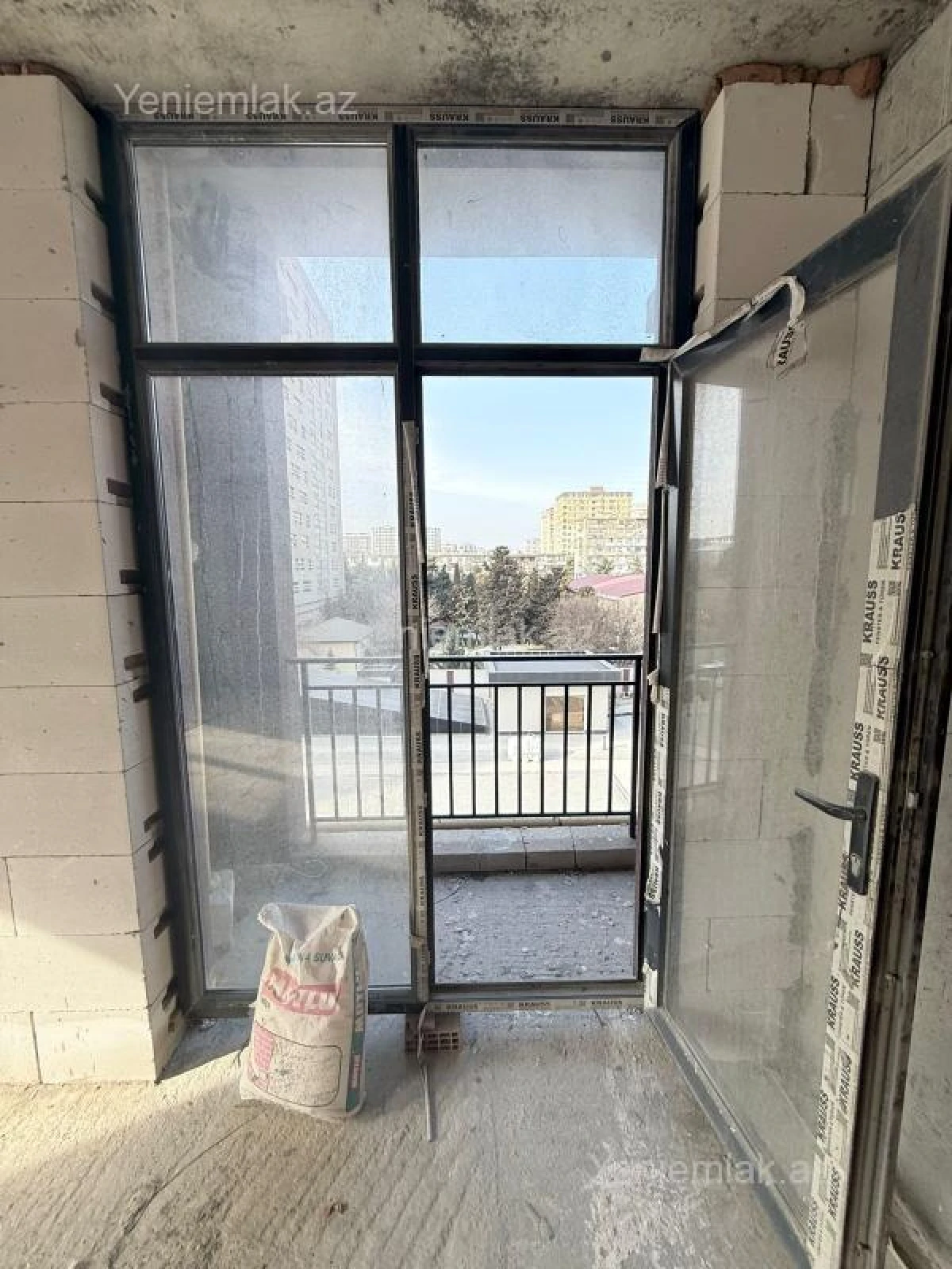 Satılır 2 otaqlı yeni tikili 65.2 m²