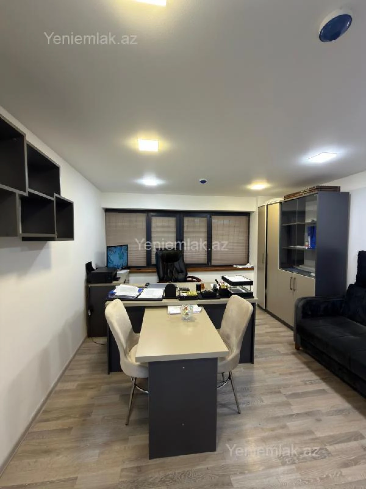 Satılır mənzil 107 m²