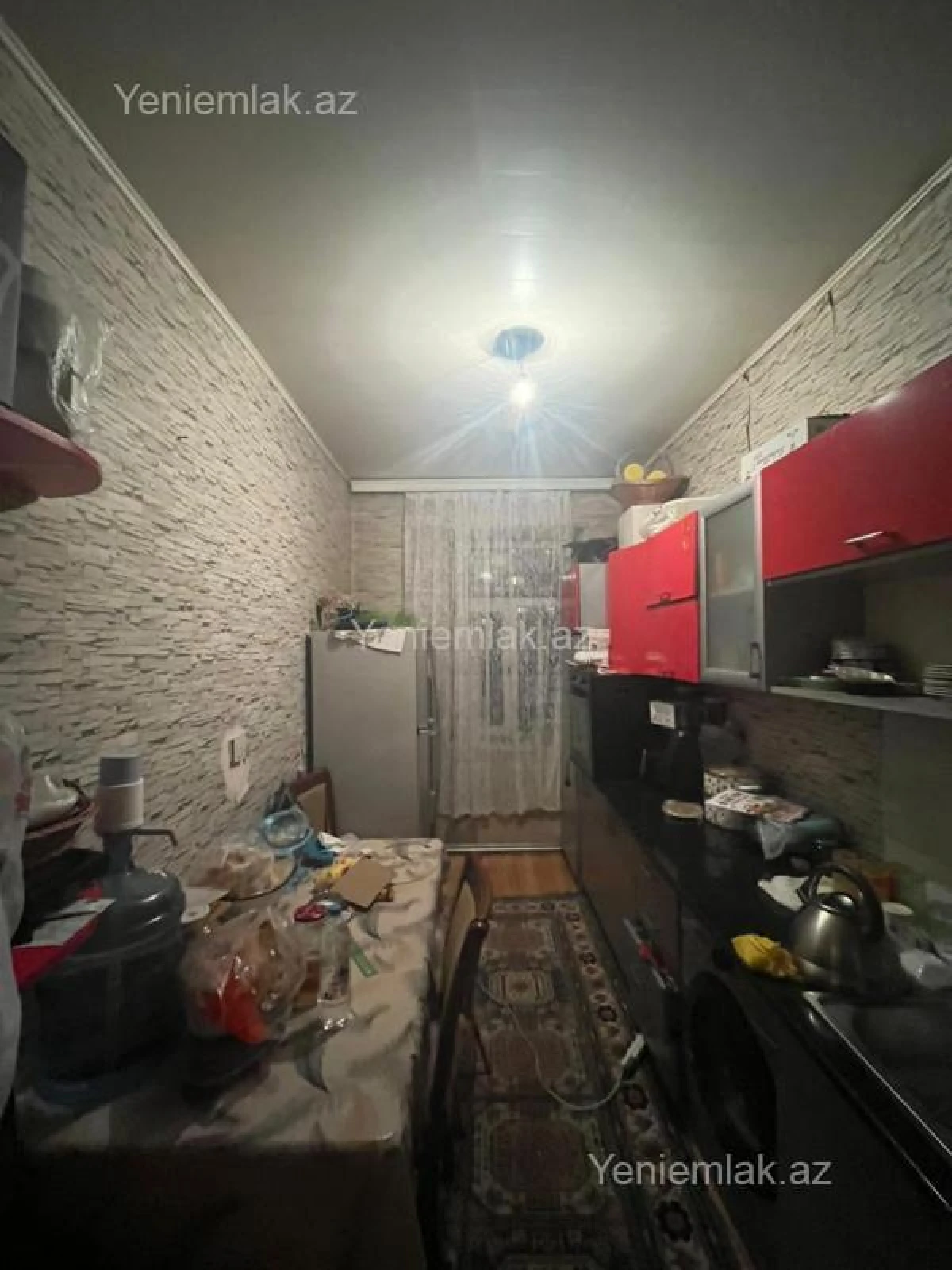 Satılır 2 otaqlı köhnə tikili 46 m²