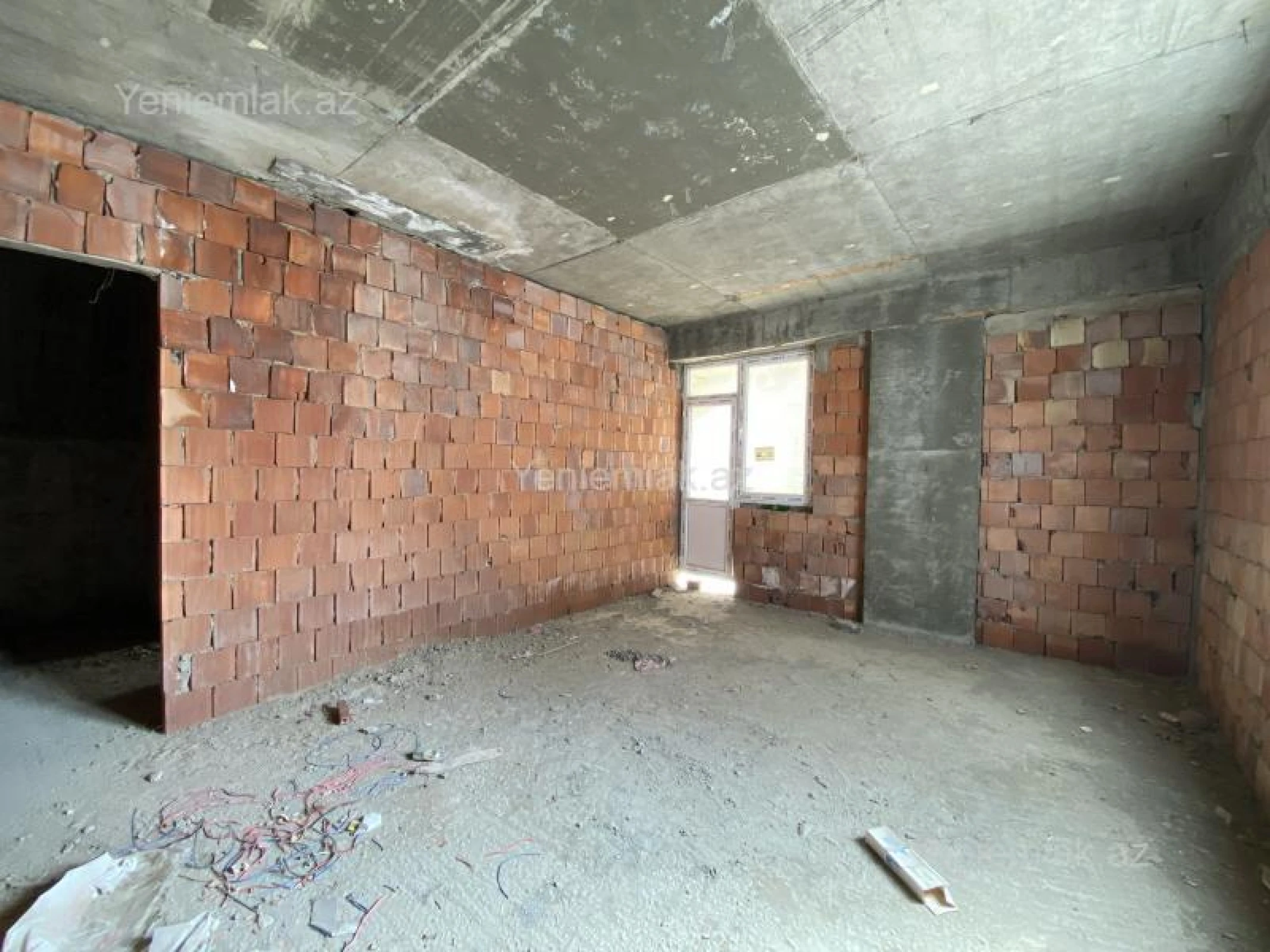 Satılır 2 otaqlı yeni tikili 71.35 m²