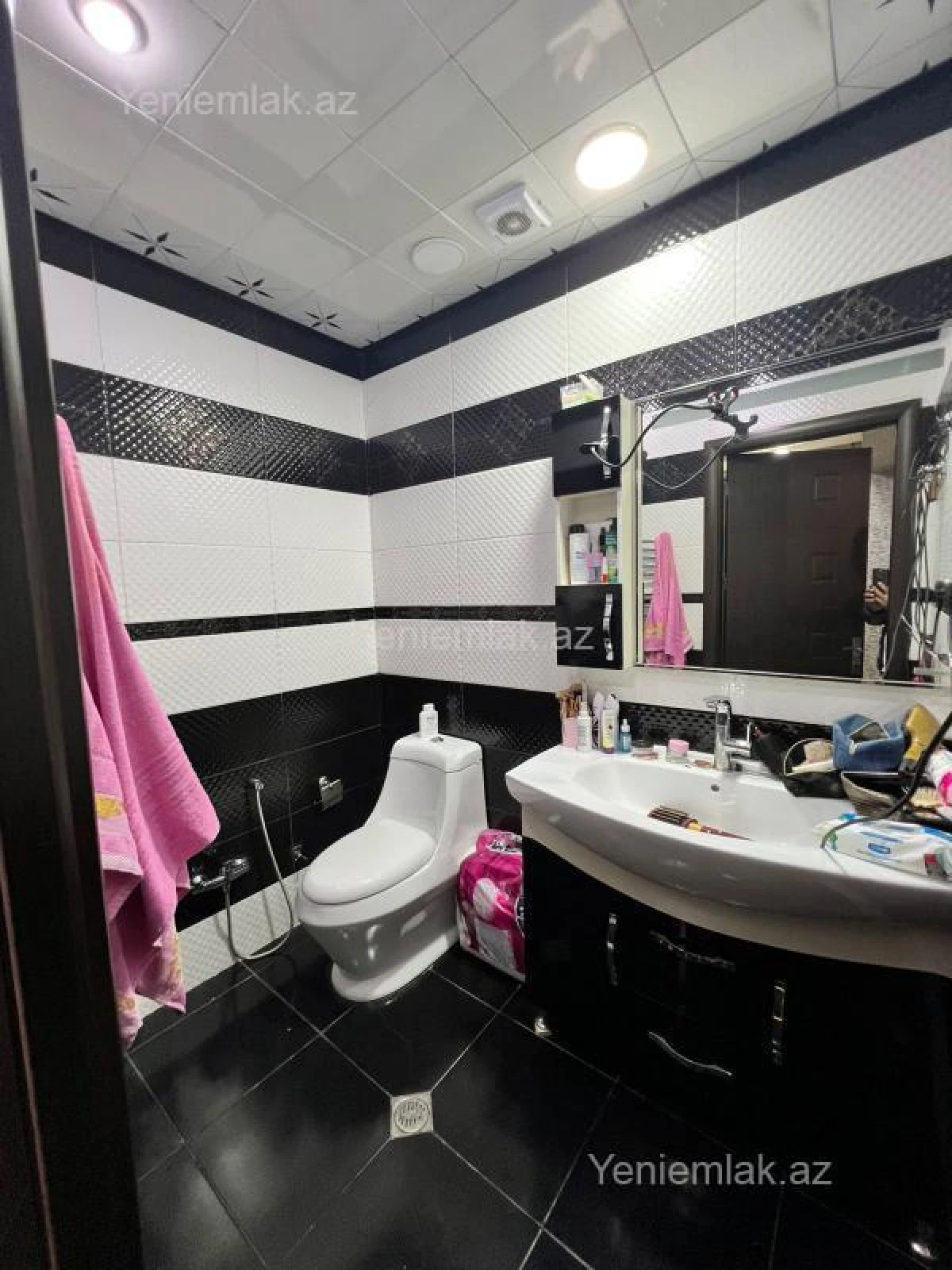 Satılır 2 otaqlı yeni tikili 93 m²