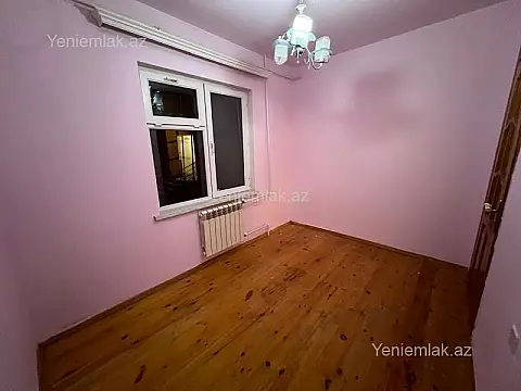 Satılır 2 otaqlı köhnə tikili 45 m²