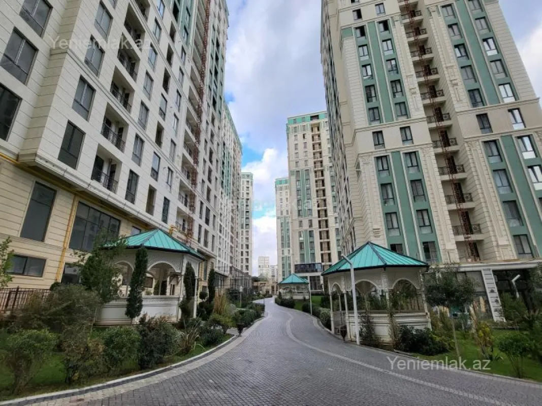 Satılır 2 otaqlı yeni tikili 93 m²