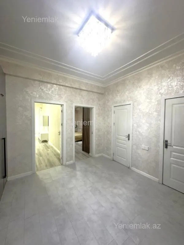 Satılır 2 otaqlı yeni tikili 93 m²