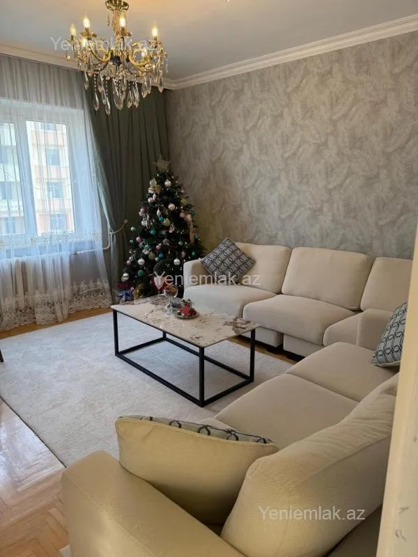 Satılır 2 otaqlı yeni tikili 68 m²