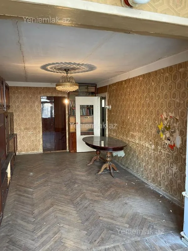 Satılır 3 otaqlı köhnə tikili 65 m²