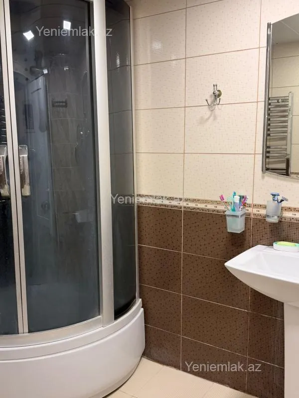 Satılır 2 otaqlı köhnə tikili 50 m²