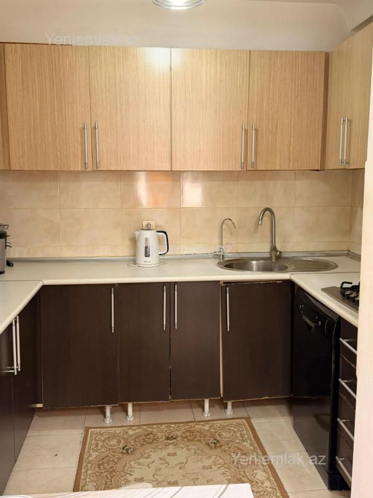 Satılır 2 otaqlı köhnə tikili 50 m²