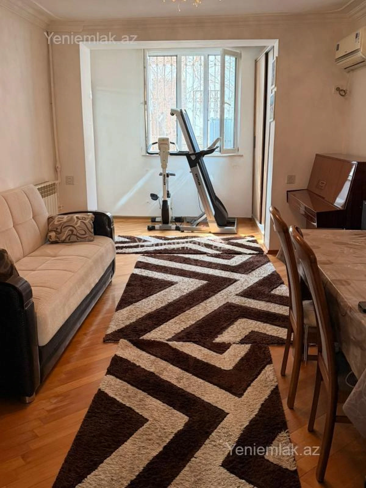 Satılır 2 otaqlı köhnə tikili 50 m²