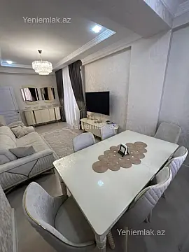 Satılır 3 otaqlı yeni tikili 127.5 m²
