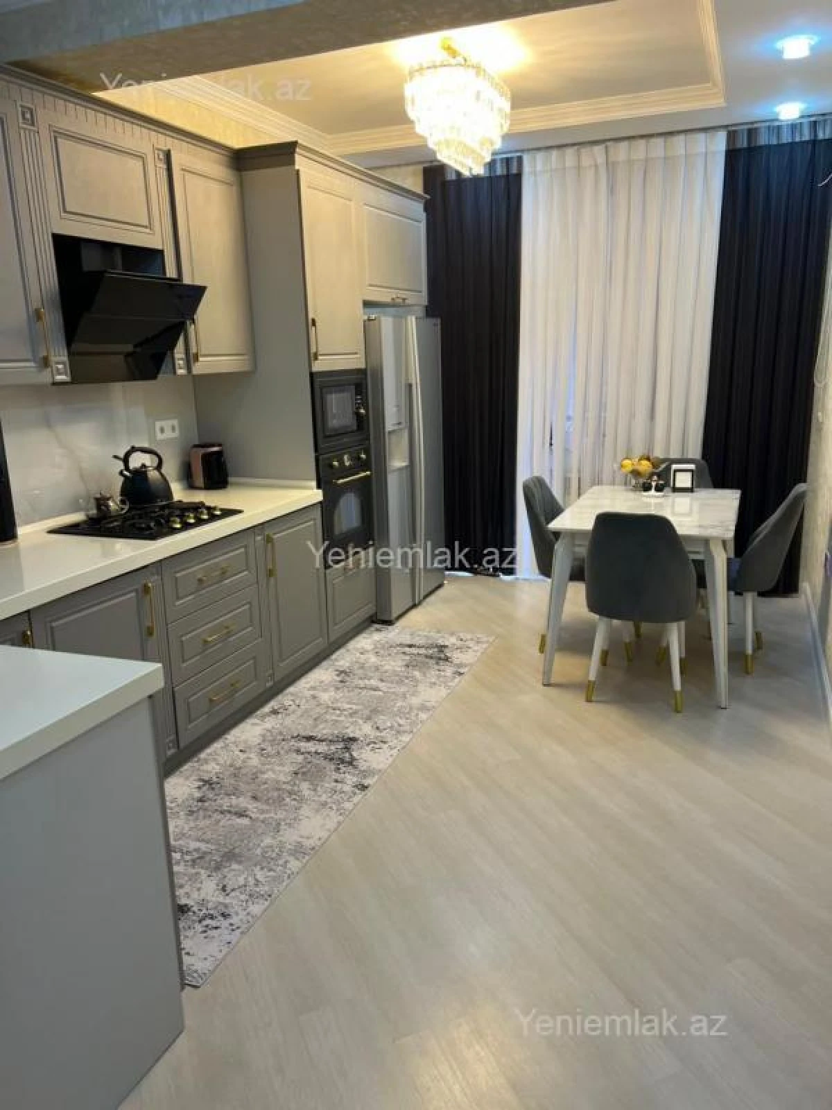 Satılır 3 otaqlı yeni tikili 127.5 m²