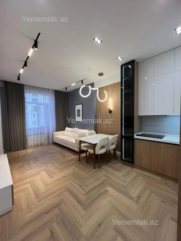 Satılır 2 otaqlı yeni tikili 70 m²