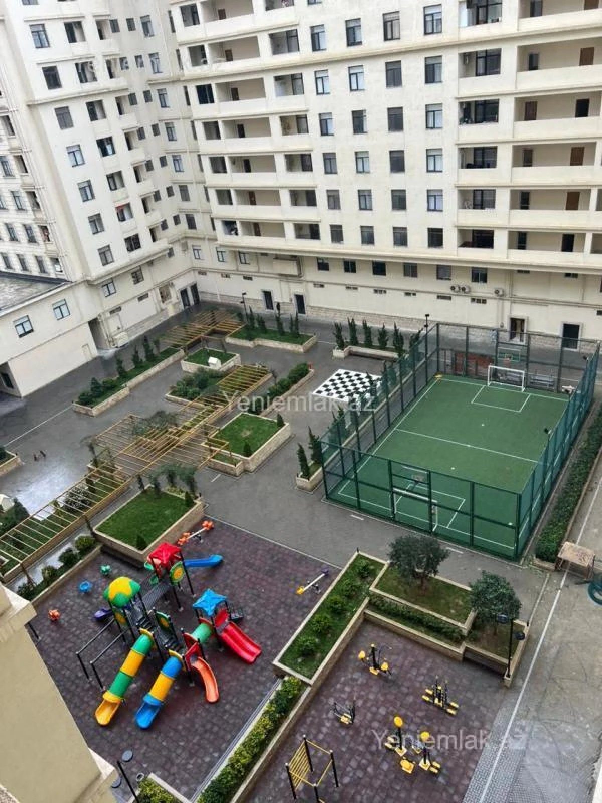 Satılır 2 otaqlı yeni tikili 70 m²