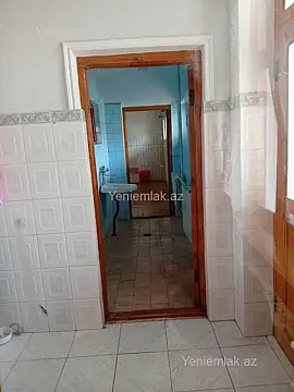 Satılır 10 otaqlı həyət evi 334.6 m²